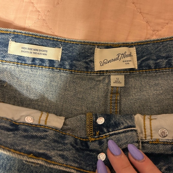 High Rise Denim Mini Shorts - Picture 4 of 5